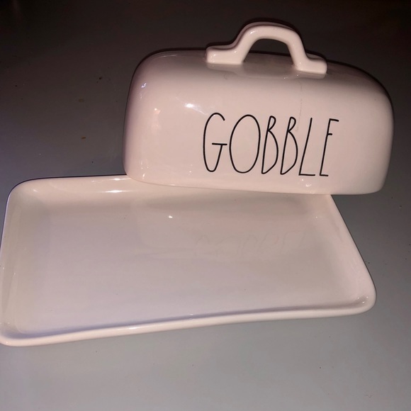 Rae Dunn covered GOBBLE butter dish NEW Thanksgiving butter dish - Picture 4 of 4